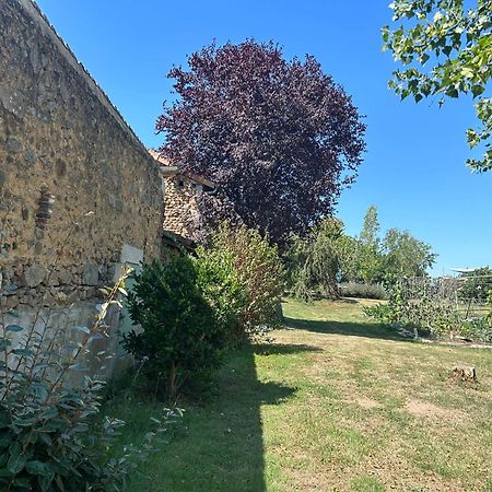 2 Chez Tabuteau Bed & Breakfast Plaisance  Bagian luar foto