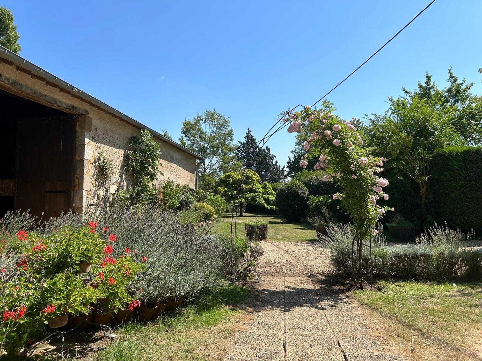 2 Chez Tabuteau Bed & Breakfast Plaisance  Bagian luar foto